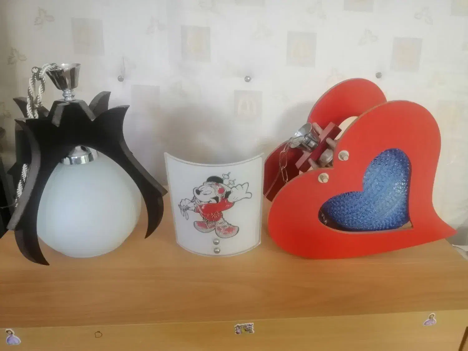 2عدد چراغ سقفی و 1عدد چراغ خواب دیواری|لوستر و چراغ آویز|کرمان, |دیوار