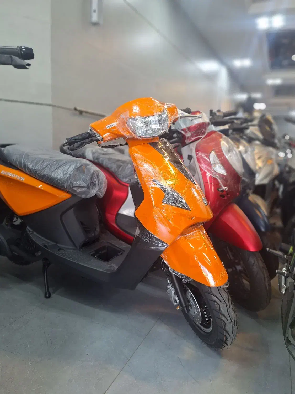 رهرو پلاس وسپا ۱۲۵|موتورسیکلت|اصفهان, محمودیه|دیوار