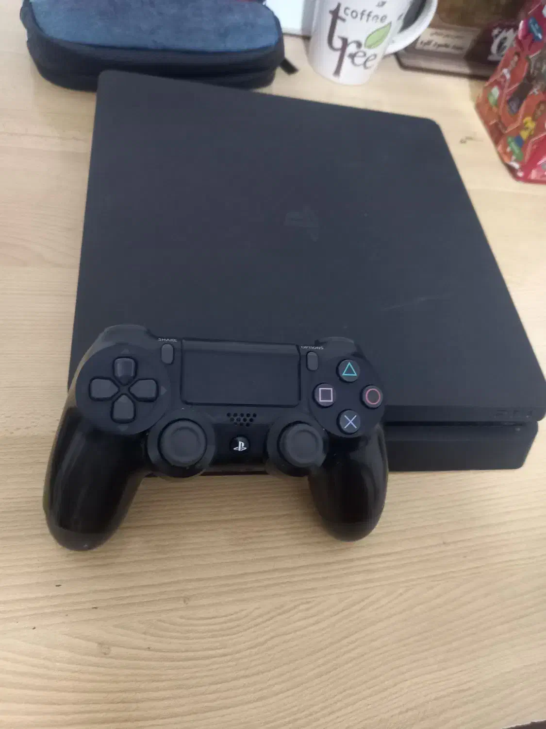 فروش پی اس فور اسلیم با سی دی فیفا ۲۴|کنسول، بازی ویدئویی و آنلاین|بوشهر, |دیوار