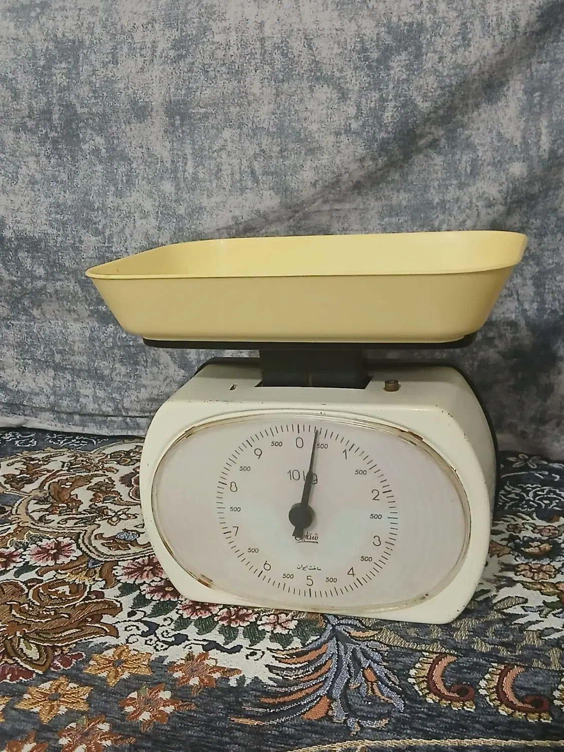 ترازو|ظروف پخت‌وپز|رفسنجان, |دیوار