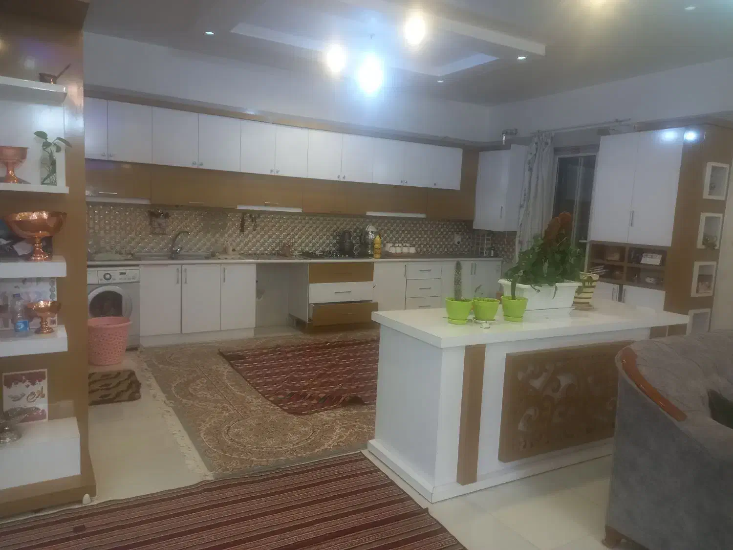 رهن واجاره آپارتمان ۲۰۰متری شعبانیه|اجارهٔ آپارتمان|بیرجند, |دیوار