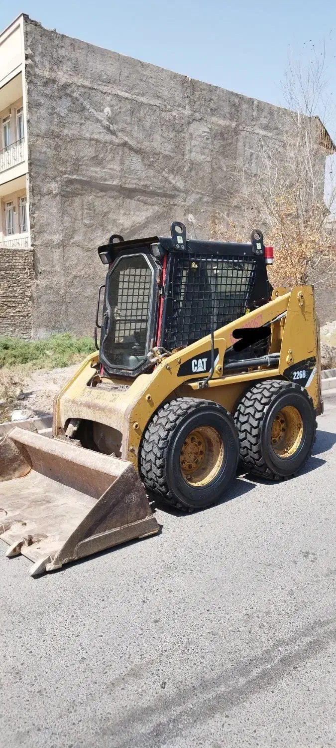 مینی لودر بابکت کاترپیلار آمریکای|خودرو سنگین|تهران, اتابک|دیوار