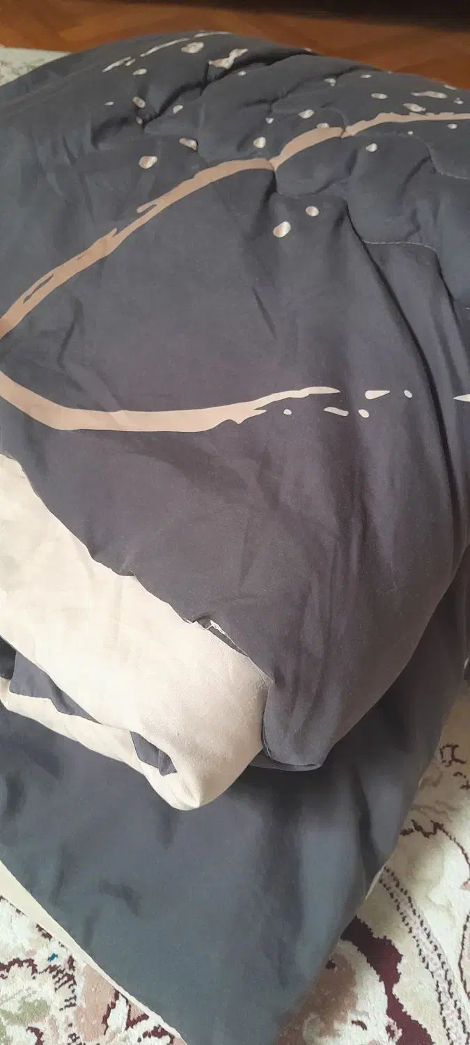 لحاف یکنفره،الیاف پارچه ۱۰۰٪ نخی،در حد نو|رختخواب، بالش، پتو|کرج, محمد آباد|دیوار