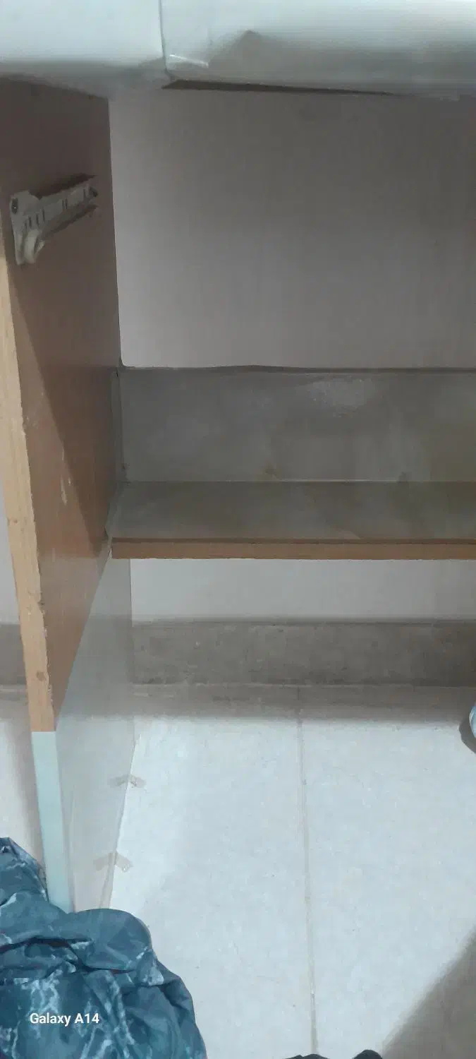 میز کامیپوتر با صندلیش|میز تحریر و کامپیوتر|قدس, شهرقدس|دیوار