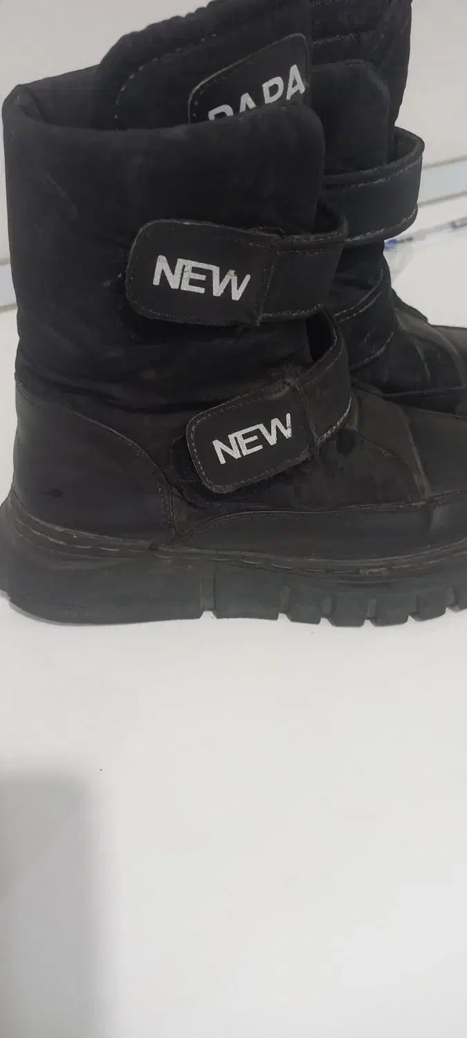 نیم بوت دخترانه سایز ۳۶|کفش و لباس بچه|خرمآباد, |دیوار