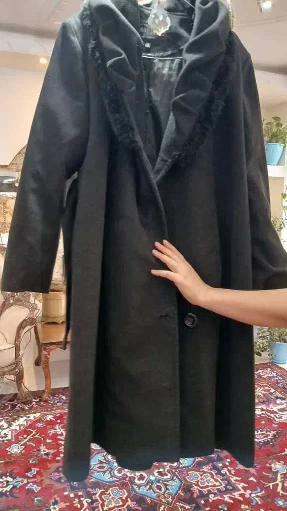 کاپشن|لباس|سهند, |دیوار