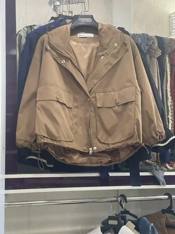 مغازه فروشی|فروش مغازه و غرفه|بافت, |دیوار