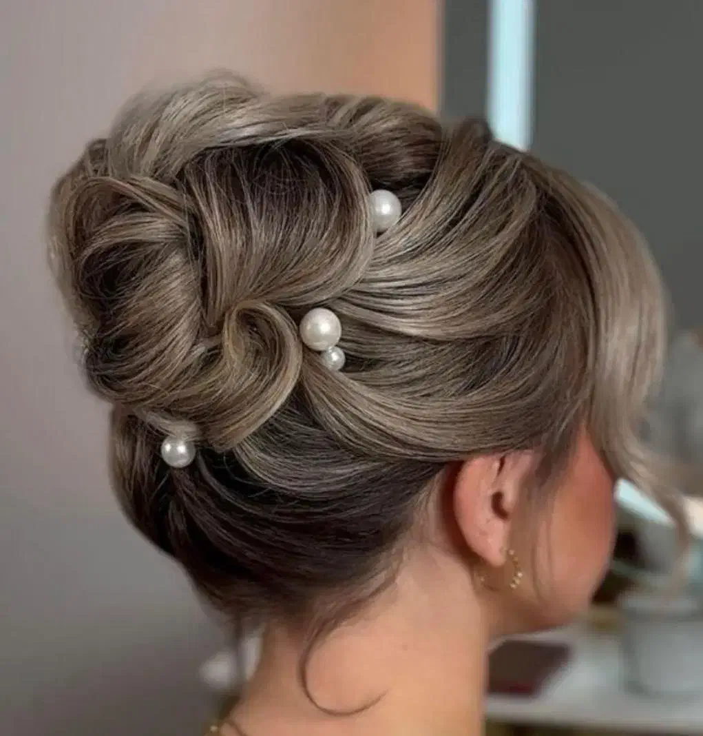 آموزش میکاپ و شینیون حرفه ای با مدرک بین المللی|خدمات آموزشی|قم, زنبیل آباد|دیوار