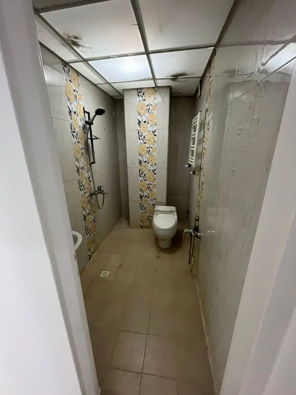 112 متر فروشی زیر قیمت تا 48 ساعت|فروش آپارتمان|کرج, گوهردشت|دیوار