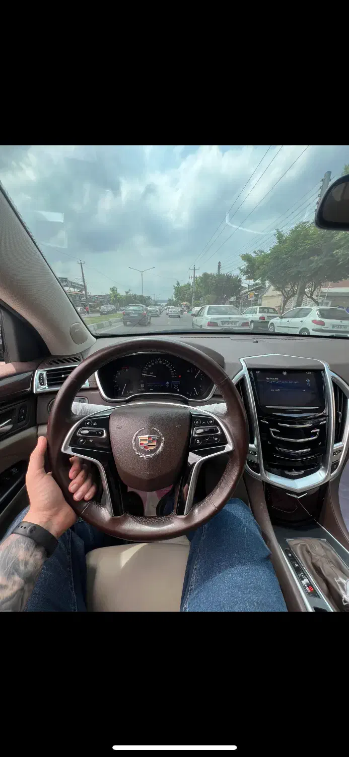 کادیلاک srx کلکسیونی|خودرو سواری و وانت|رشت, گلسار|دیوار