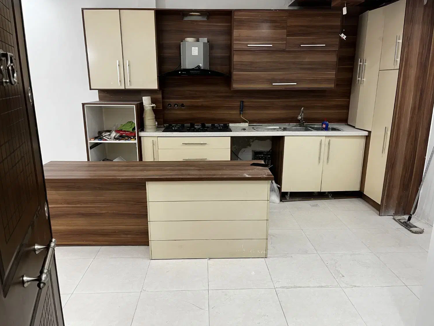 یک واحد خوش نقشه واقع در کوثر|اجارهٔ آپارتمان|مشهد, کوثر|دیوار