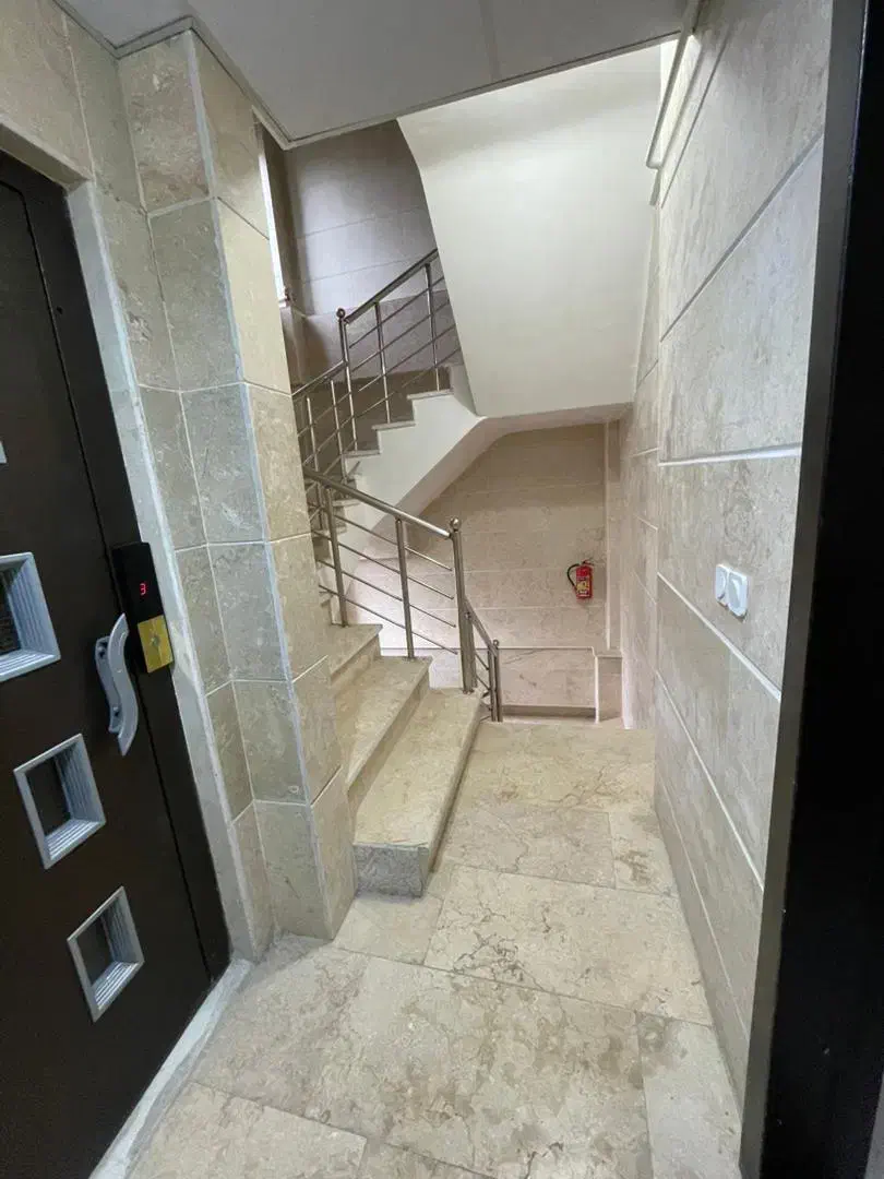 واحد ۱۰۵ مطهری|فروش آپارتمان|رشت, بازار|دیوار