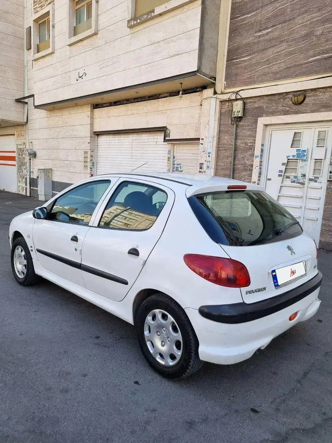 پژو 206 تیپ 2(تیپ3) مدل91|خودرو سواری و وانت|شیراز, وصال|دیوار