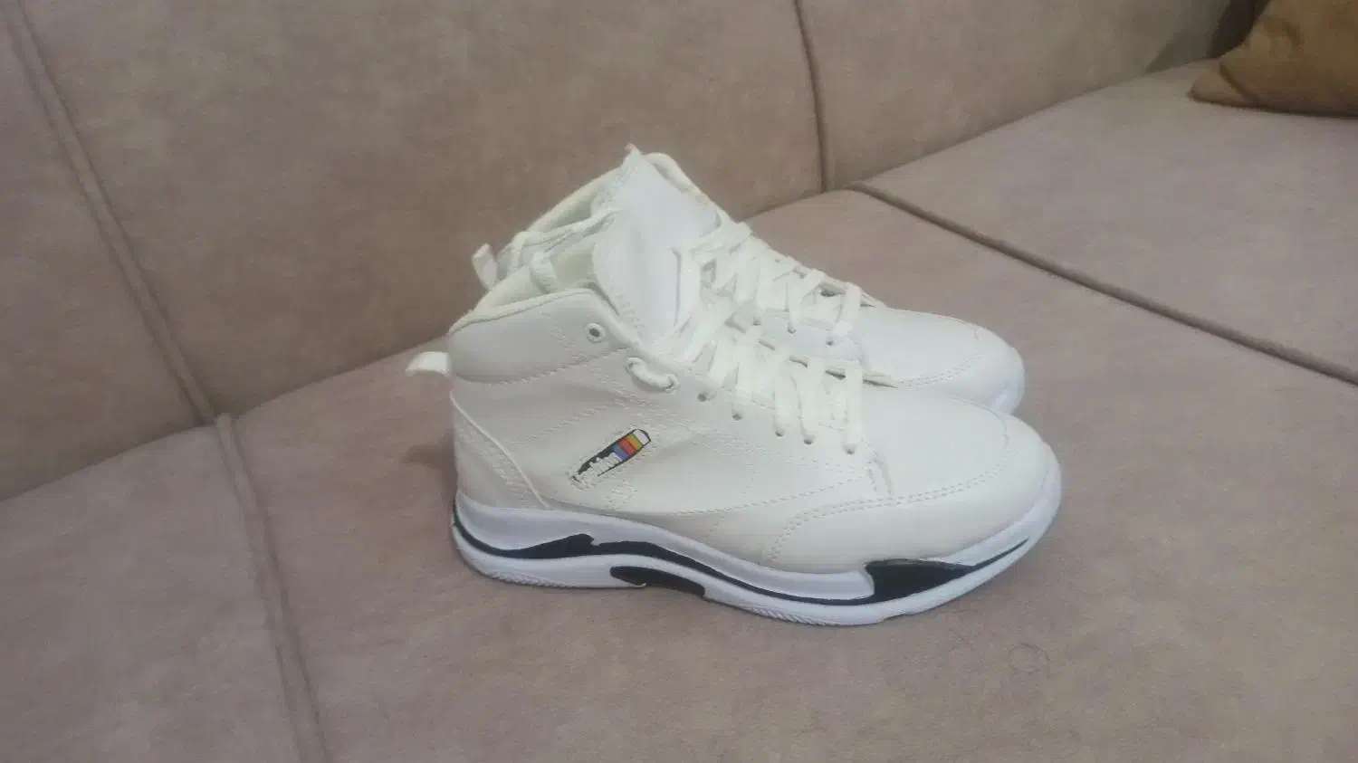 کفش اسپورت 42|کیف، کفش، کمربند|ارومیه, |دیوار