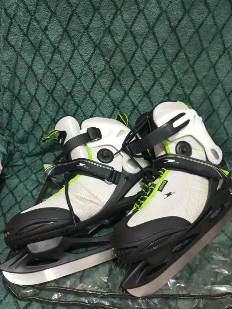 یک جفت اسکیت روی یخ نونو 38تا41|دوچرخه، اسکیت، اسکوتر|تهران, پاسداران|دیوار