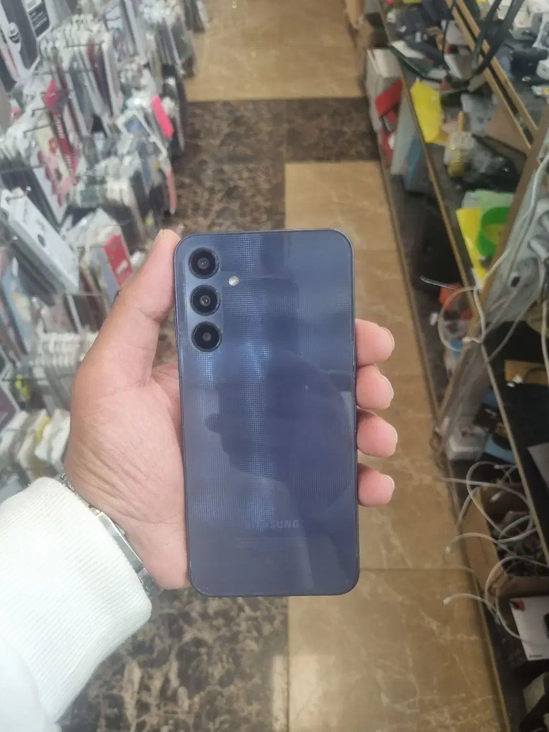 a25 در حد آک|موبایل|بروجرد, |دیوار