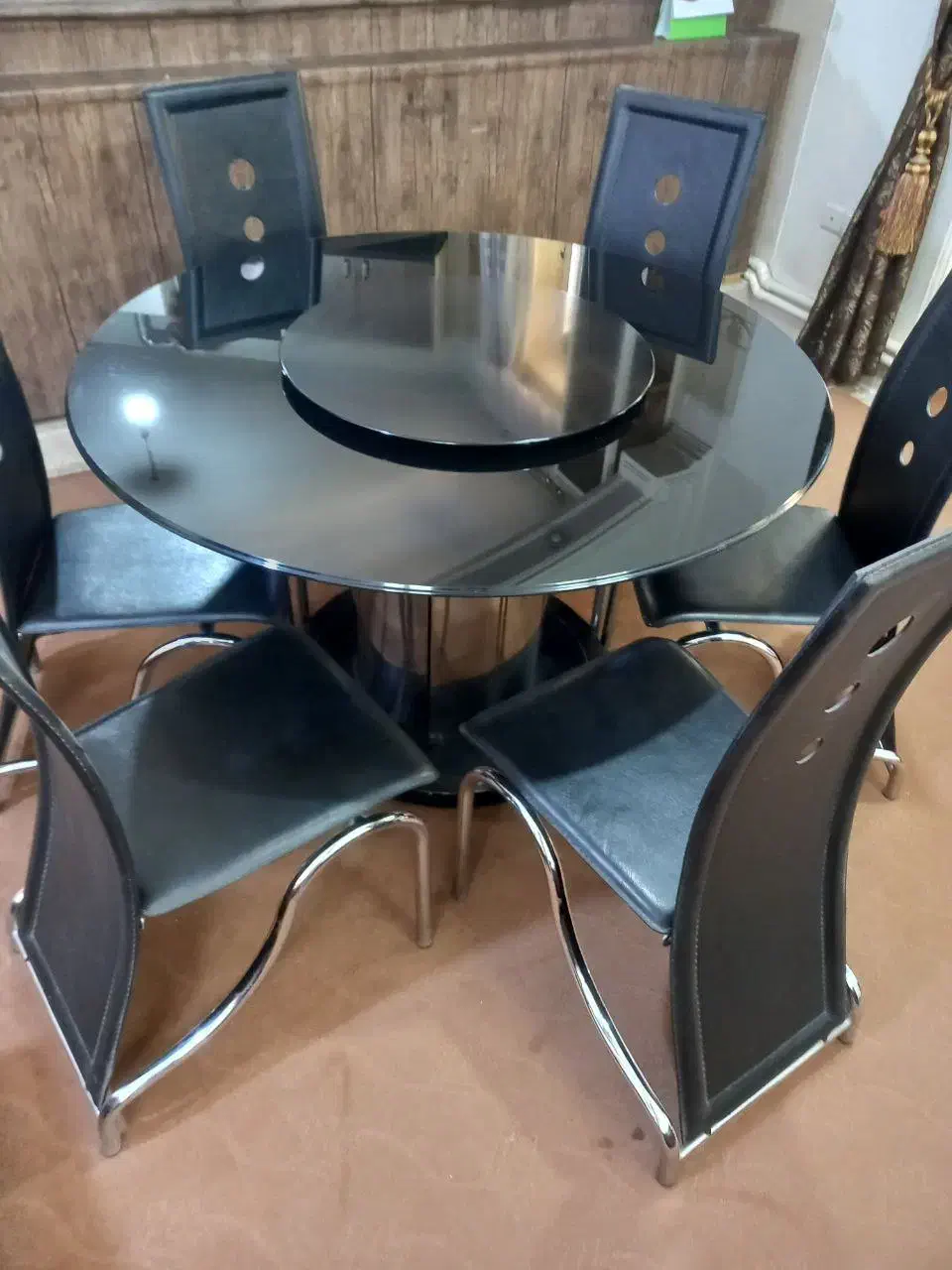 میز ناهار خوری بسیار شیک با قیمت مناسب|میز و صندلی غذاخوری|کرمان, |دیوار