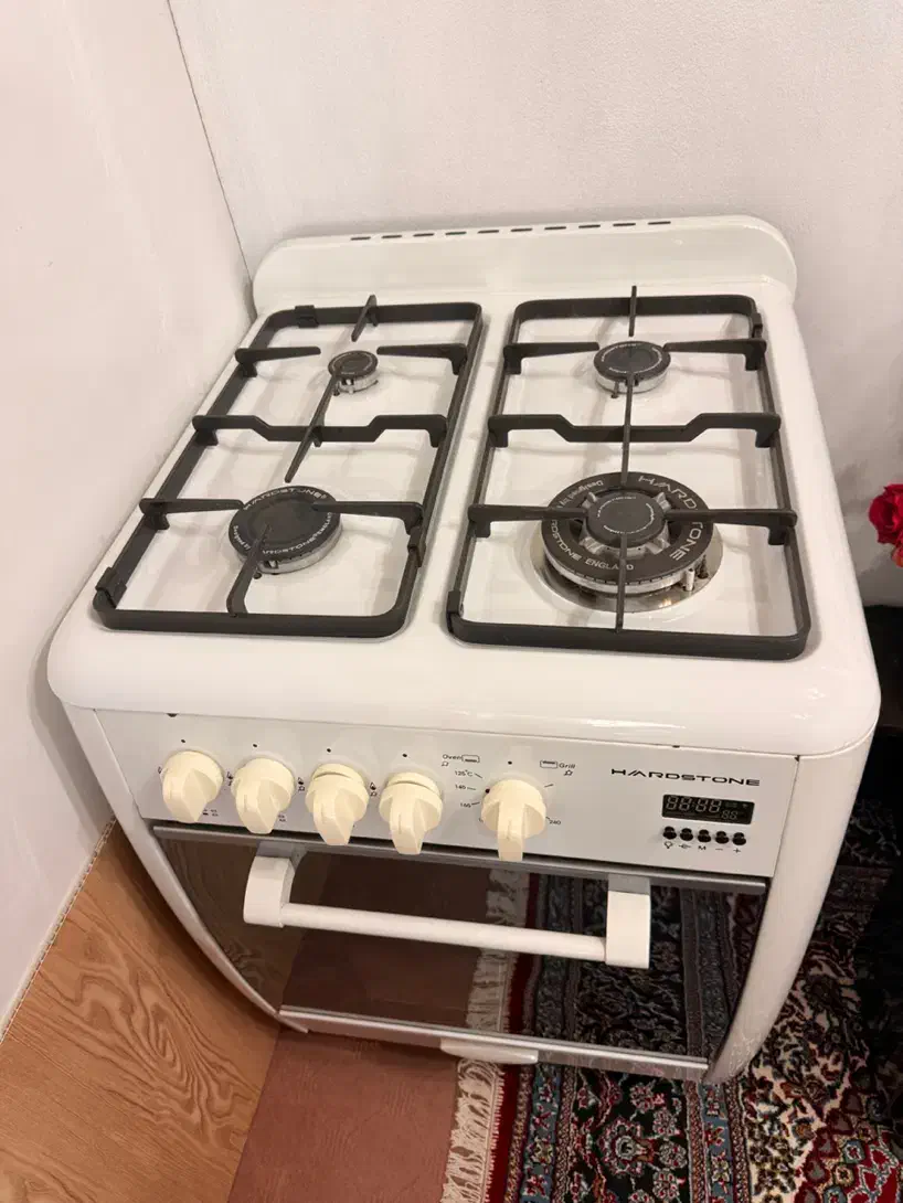 گاز فردار 4هاردستون فقط چندباراستفاده شده|اجاق گاز و لوازم برقی پختوپز|بندر انزلی, آخرخط|دیوار