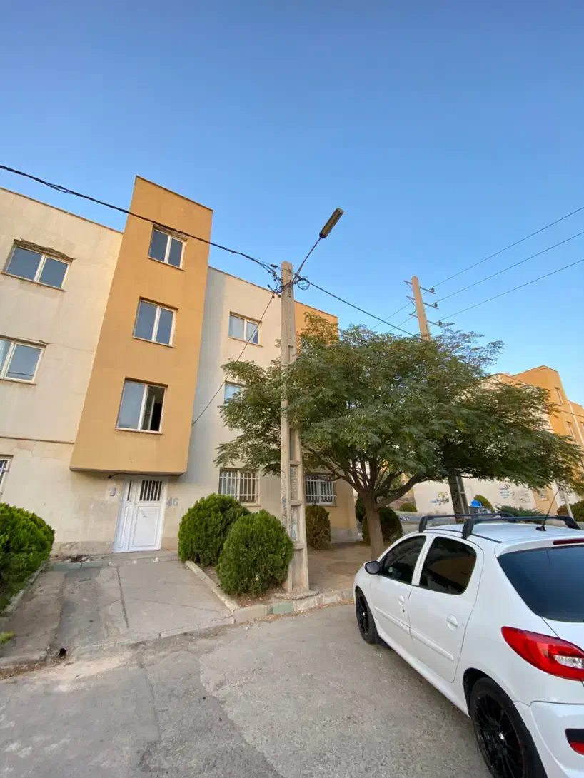 آپارتمان پاکان فاز ۴ روبه رو مترو «تاپ لوکیشن فول|فروش آپارتمان|هشتگرد, شهرک ریحانه|دیوار