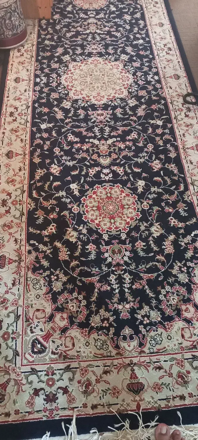 کناره سرمه ای یک در سه.فرش مشهد|فرش|مشهد, حجاب (شهرک غرب)|دیوار