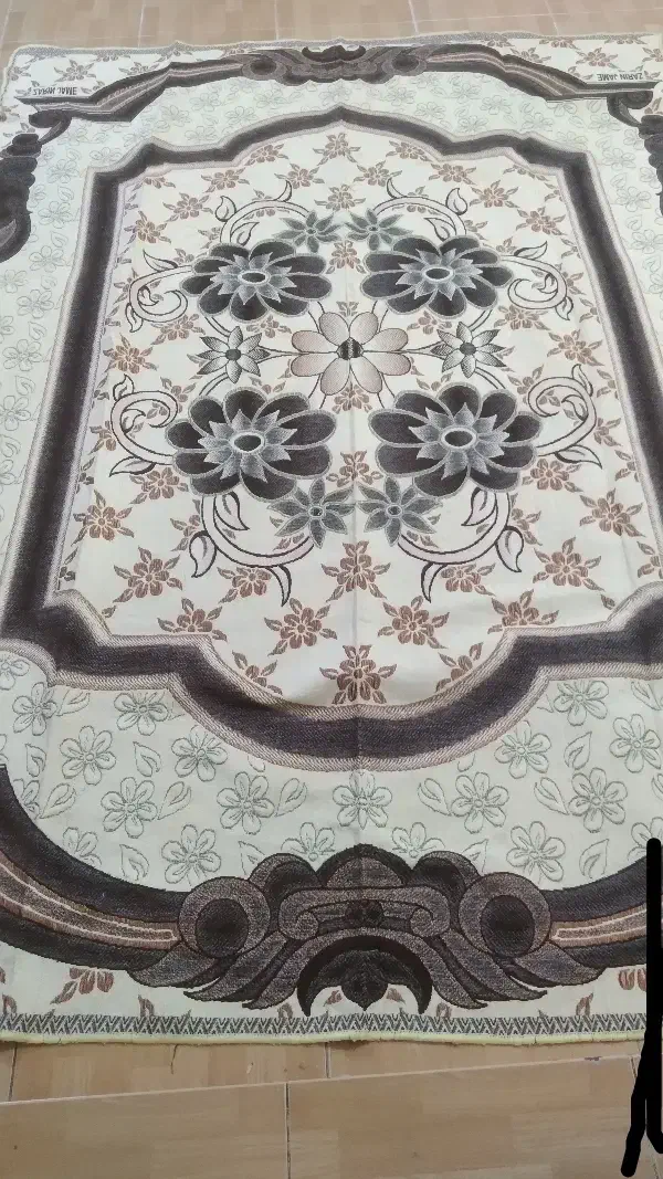 روفرشی مخمل در حد نو ۶ متری|روفرشی|سمنان, |دیوار