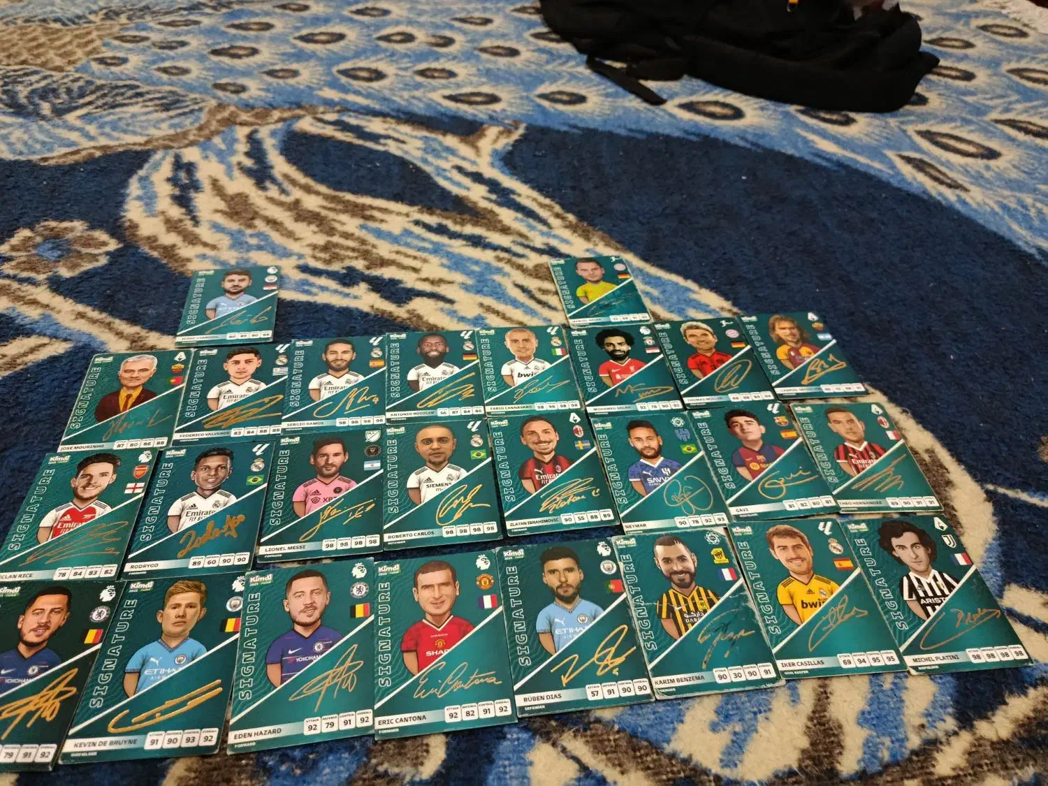 کیمدی نو|اسباببازی|لار, |دیوار