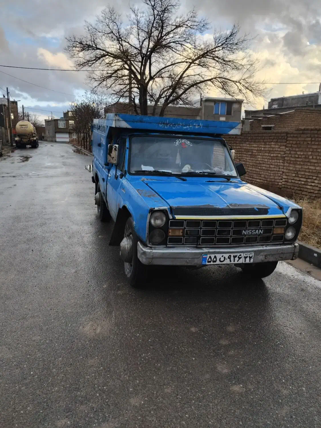 نیسان های روپا و اسقاطی تناژ بالا|خودرو سواری و وانت|گرگان, |دیوار