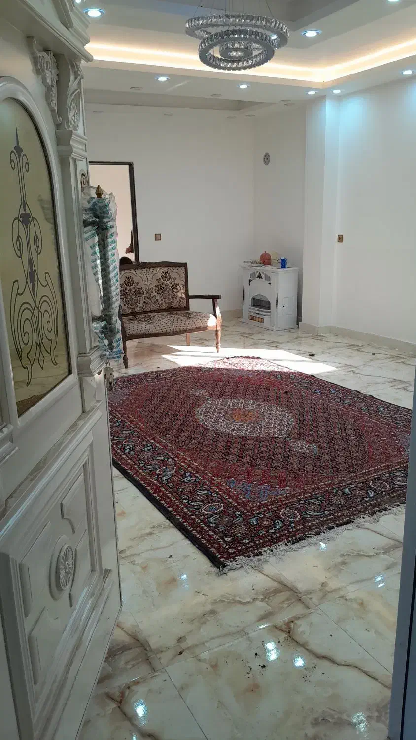 اجاره سالانه سوییت ۸۰ متری|اجارهٔ خانه و ویلا|چاف و چمخاله, |دیوار