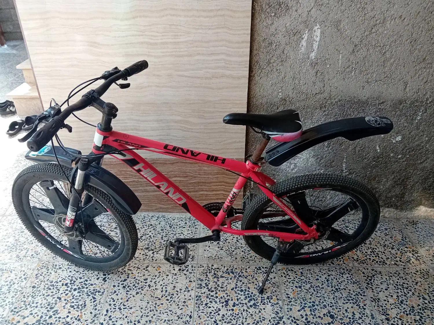 دوچرخه|دوچرخه، اسکیت، اسکوتر|رشت, سیا اسطلخ|دیوار