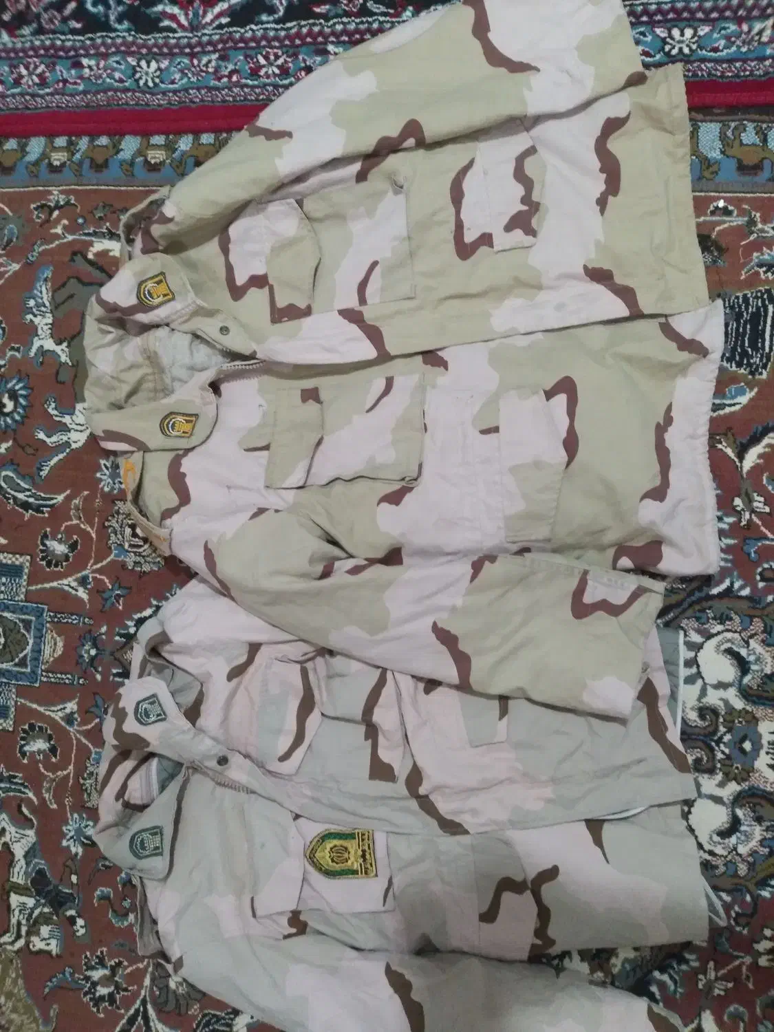 لباس نظامی|لباس|زابل, |دیوار