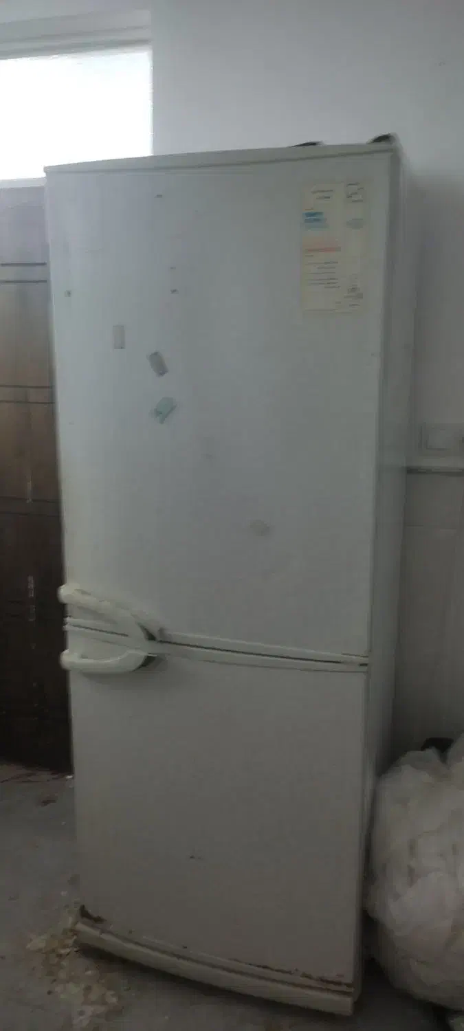 یخچال|یخچال و فریزر|قنوات, |دیوار