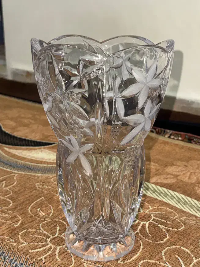 گلدان کریستال ‌ وگلدان چوبی|صنایع دستی و سایر لوازم تزئینی|تهران, دژکام|دیوار