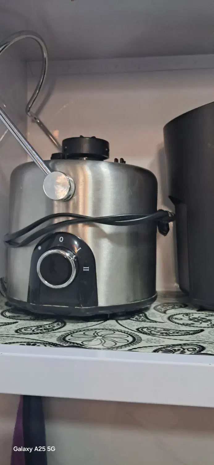 آبمیوه گیری چندکاره|آبمیوه‌گیر و آب‌مرکبات‌گیر|بهبهان, |دیوار