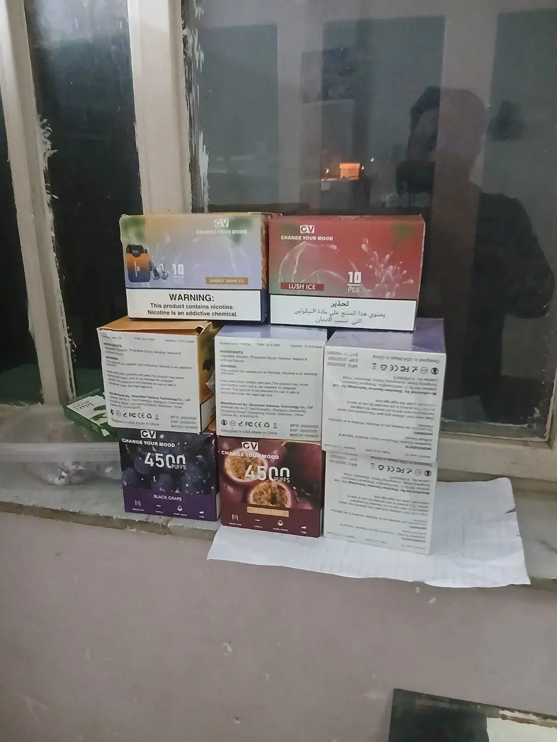 ویپ‌یک‌بار‌مصرف‌کیفیت‌الی‌۴۵۰۰‌ویس‌بندم‌دارد|زیورآلات و اکسسوری|جهرم, |دیوار