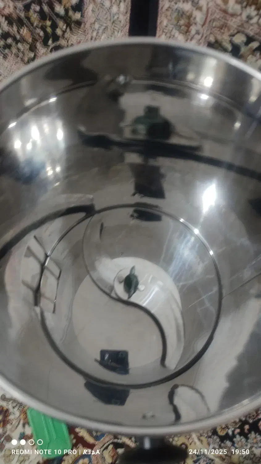 خرد کن|خردکن، آسیاب، غذاساز|قروه, |دیوار