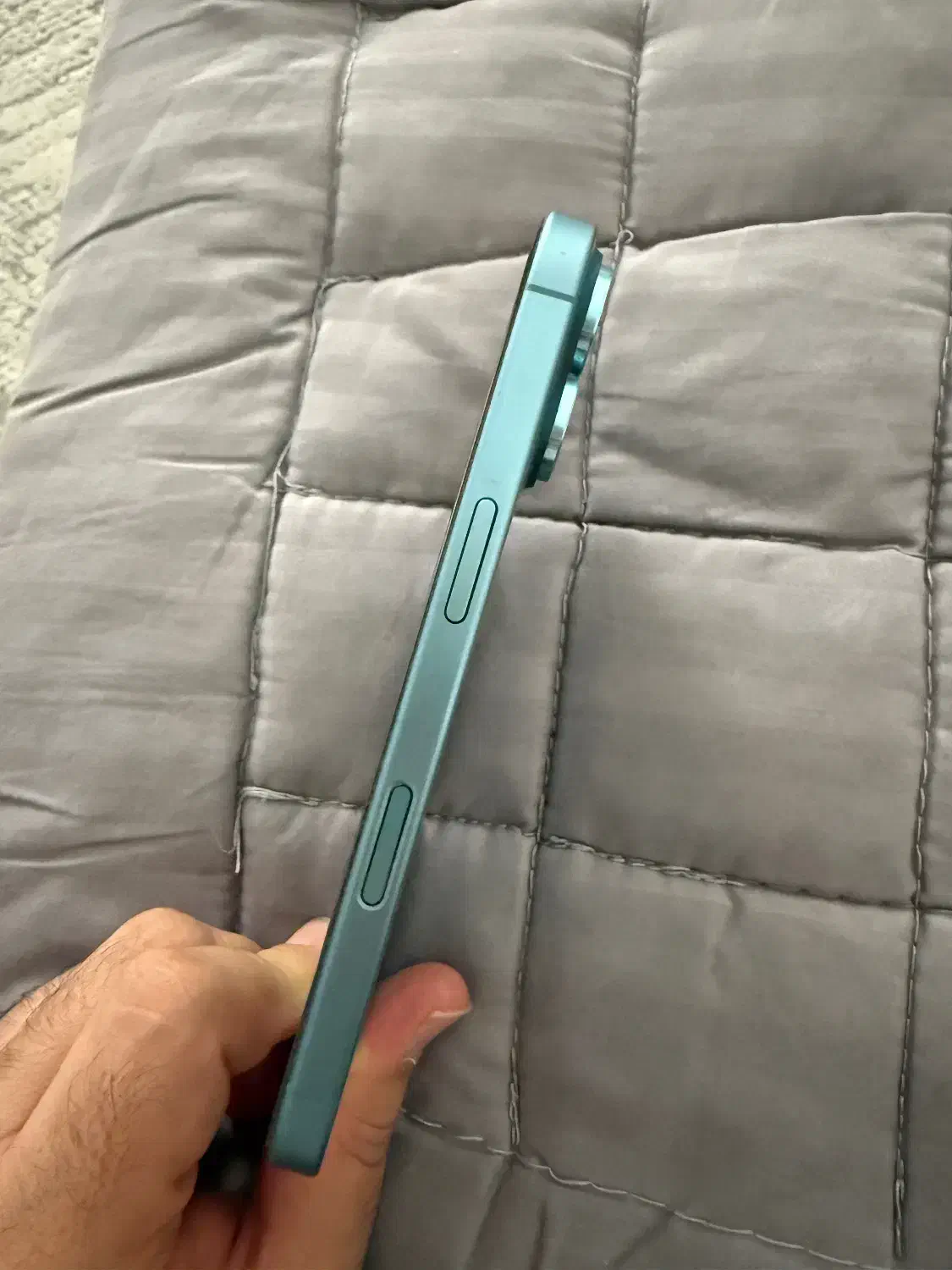 آیفون ۱۶ نورمال iphone 16  بدون نقطه|موبایل|تهران, سلسبیل شمالی|دیوار
