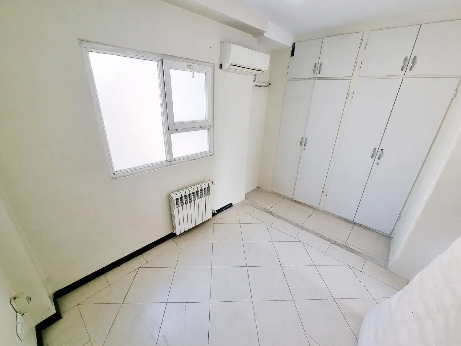 هفت تیر بهارشمالی ۸۵ متر دو خواب با امکانات