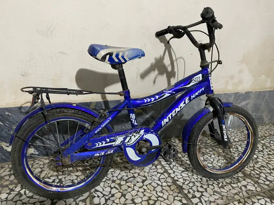 دوچرخه بسیار تمیز و نو|دوچرخه، اسکیت، اسکوتر|گنبد کاووس, |دیوار