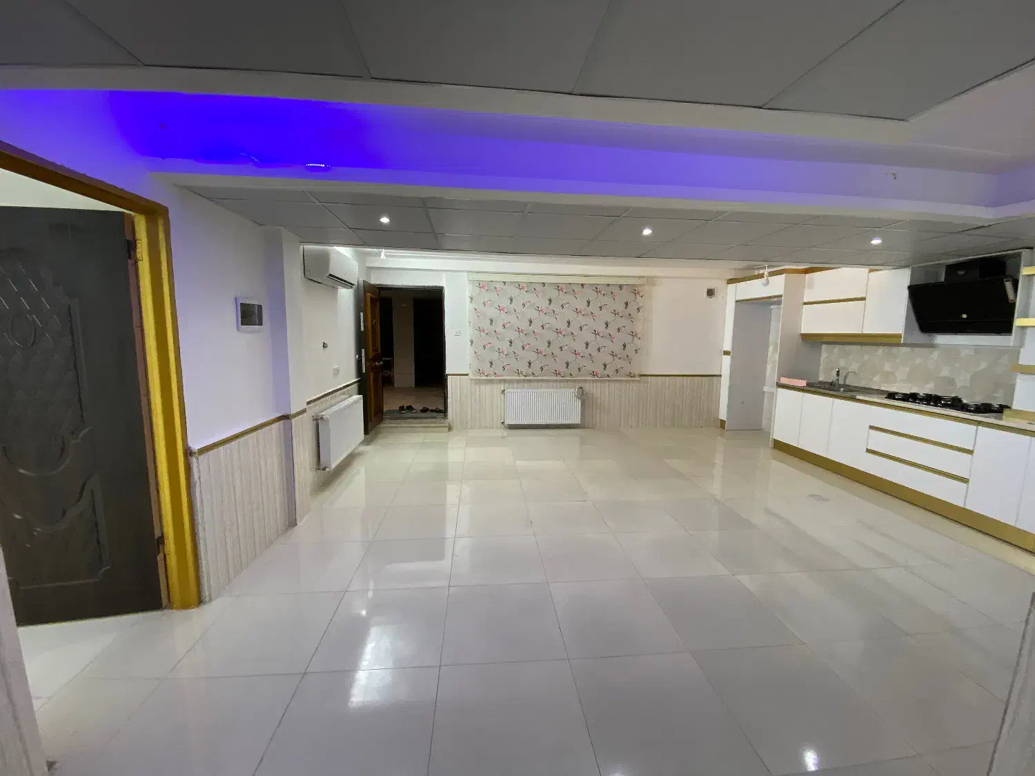 دو خواب سه واحدی|اجارهٔ آپارتمان|صدرا-فارس, فاز ۱|دیوار