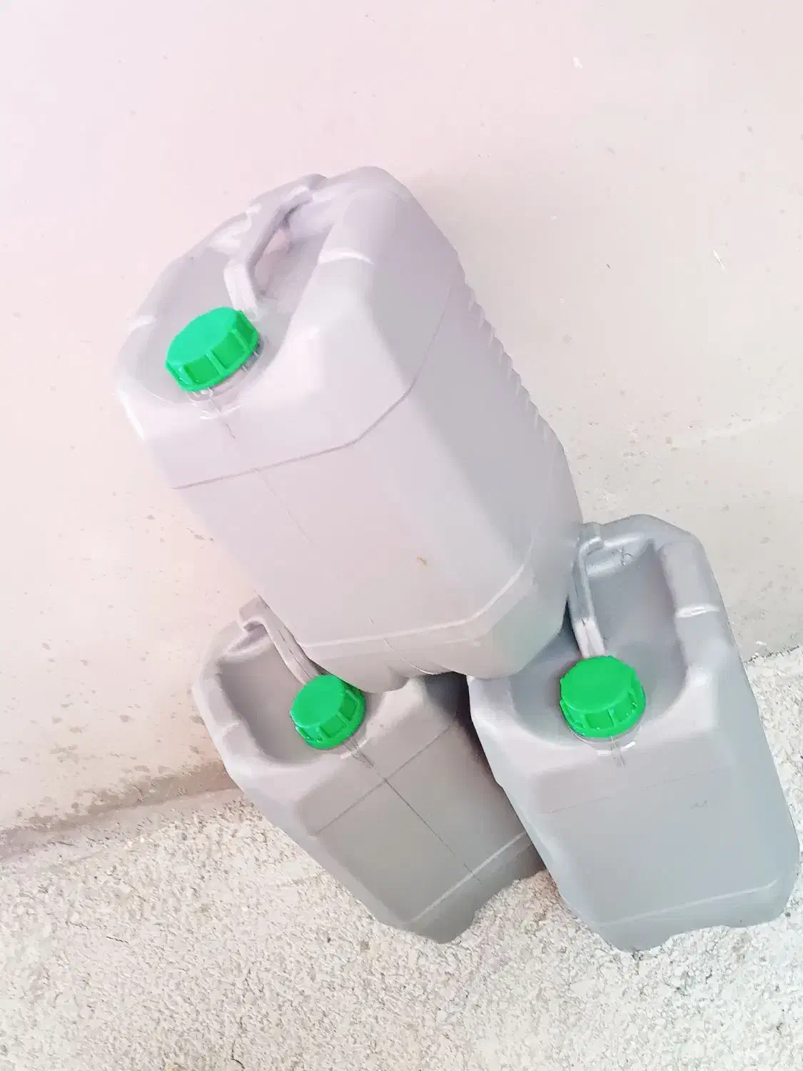 گالن ۲۰ لیتری صنعتی رنگی|ابزارآلات|سیرجان, |دیوار