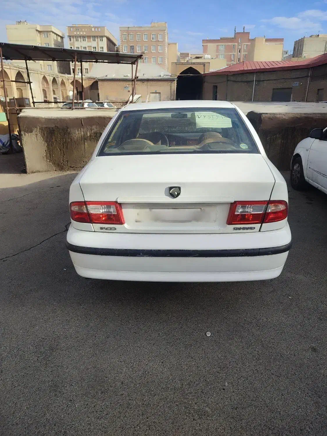 سمند مدل 93 سر کاپوت خوردگی دارد بقیه ماشین بیرنگ|خودرو سواری و وانت|تهران, هرندی|دیوار