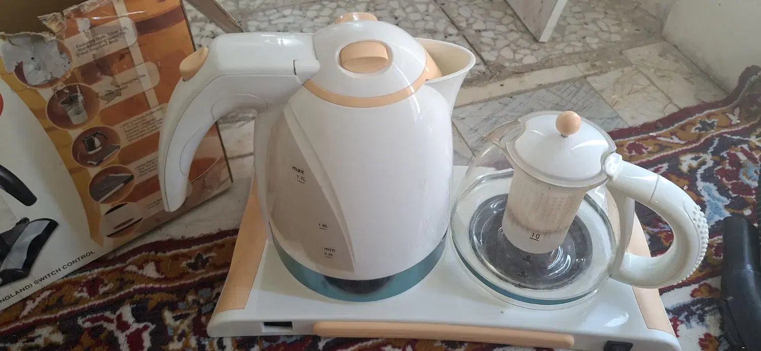 چای سازنووتمیز همراه باکارتون سلطان اباد|سماور، چای‌ساز، قهوه‌ساز|فشاپویه, |دیوار