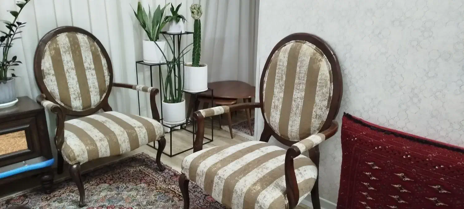 مبلمان ۷ نفره نیمه استیل|مبلمان خانگی و میز عسلی|مشهد, شهرک ابوذر|دیوار