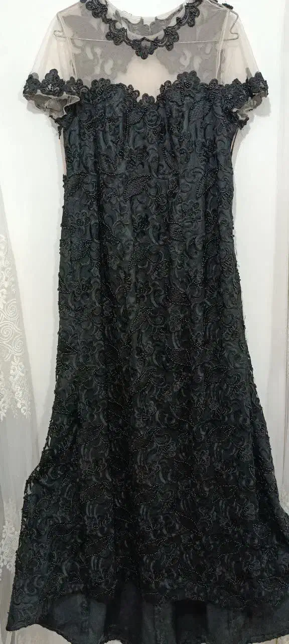 لباس مجلسی|لباس|خواف, |دیوار