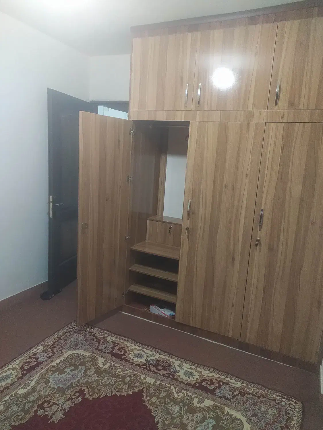 ساختمان عالم آرا|اجارهٔ آپارتمان|فولادشهر, C5|دیوار