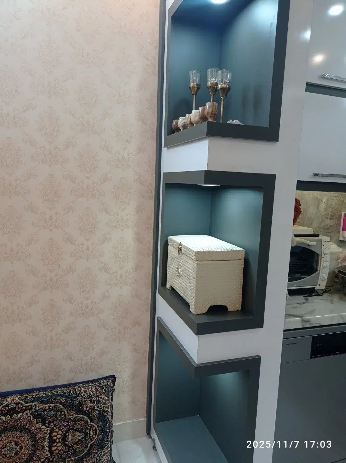 باکس دکوری کاملاً سالم و تمیز|کتابخانه، شلف، قفسه‌های دیواری|تربت‌حیدریه, داروپخش|دیوار