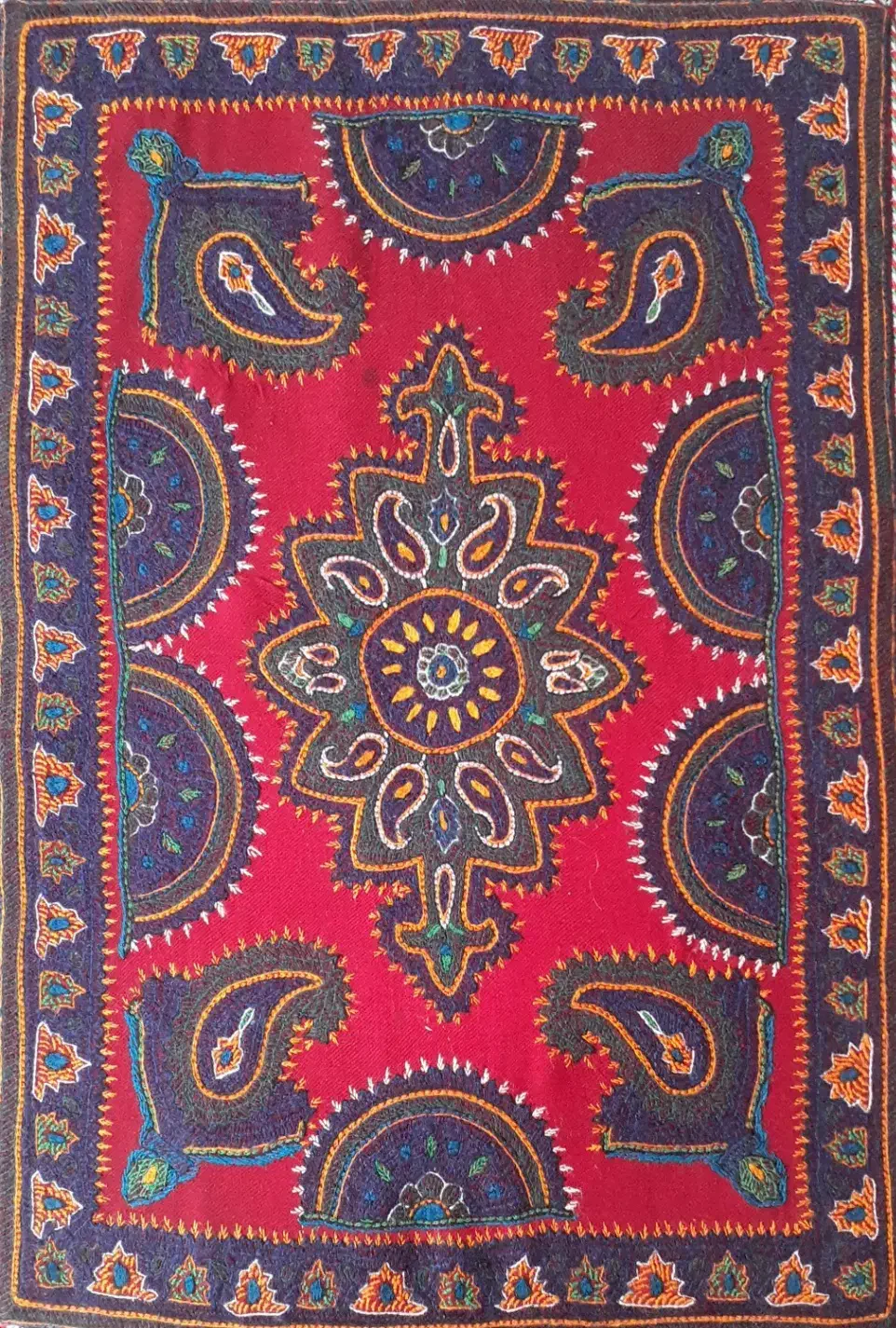 پشتی پته در حد نو|پشتی|کرمان, |دیوار