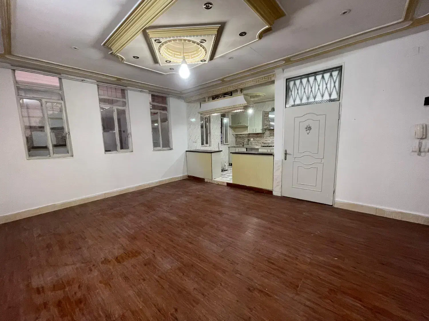 اجاره/۸۵متر/دوخواب/ازادگان/اداره پست باپارکینگ|اجارهٔ آپارتمان|دورود, |دیوار