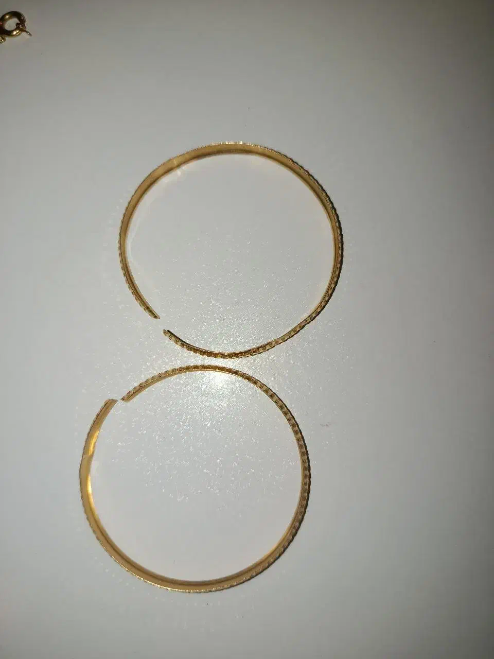 مقداری طلا نو ۲۰۰ بالای تابلو|جواهرات|ایلام, |دیوار