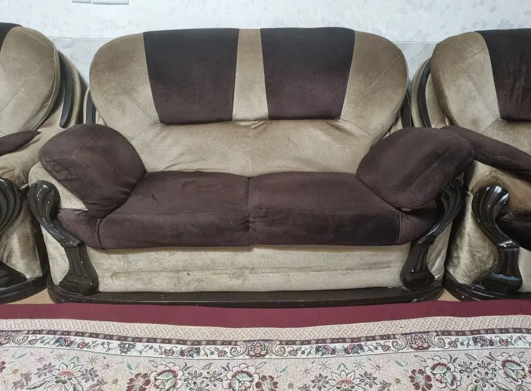 مبل راحتی ۷ نفره سالم|مبلمان خانگی و میز عسلی|گلپایگان, |دیوار